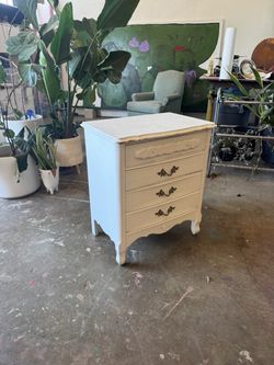 Dresser nightstand