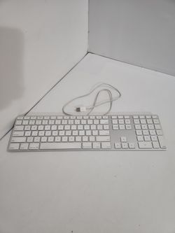 Genuine Apple A1243 Wired Mac Standard USB Keyboard Numeric Keypad Grade A