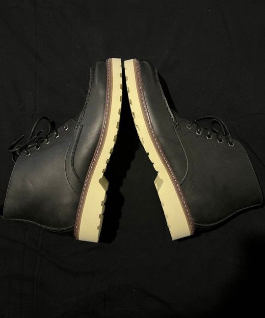 NEW! Black Abound Moc Toe Boots 12M
