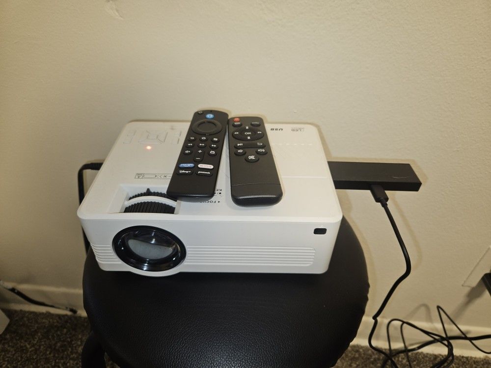 Projector & Amazon Fire Stick