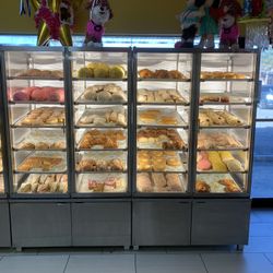 Dry Bakery Display Case ~ Panera