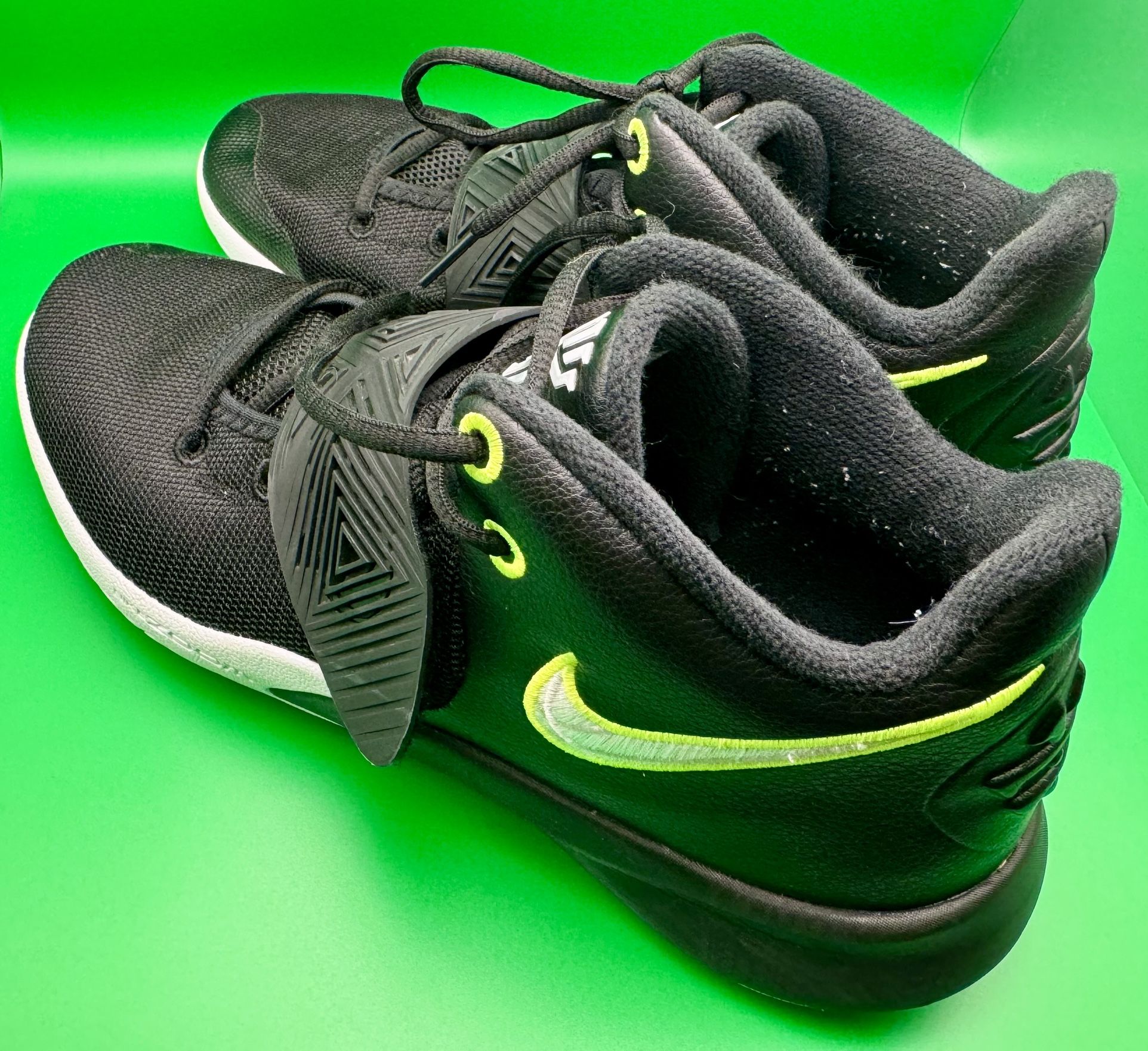 Black Mens Kyrie Flytrap Flytrap Iii Kyrie Flytrap Review Men'