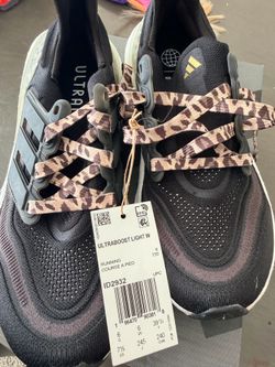 Adidas Ultraboost Light Women’s Running Shoes Size 7.5 – New with Tags