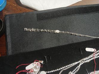 Silver and Jewelry Plata Anillos,pulcera ,Cadenas,dejes,y Esclavas Todo Nuevo