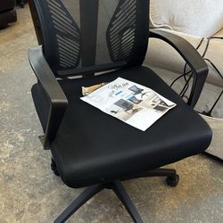 New Desk Chair 