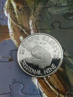 Original beanie baby collectables coin.