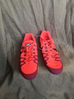 NEW NEVER WORN Nike Zoom Rival M track spikes Men’s size 11.5