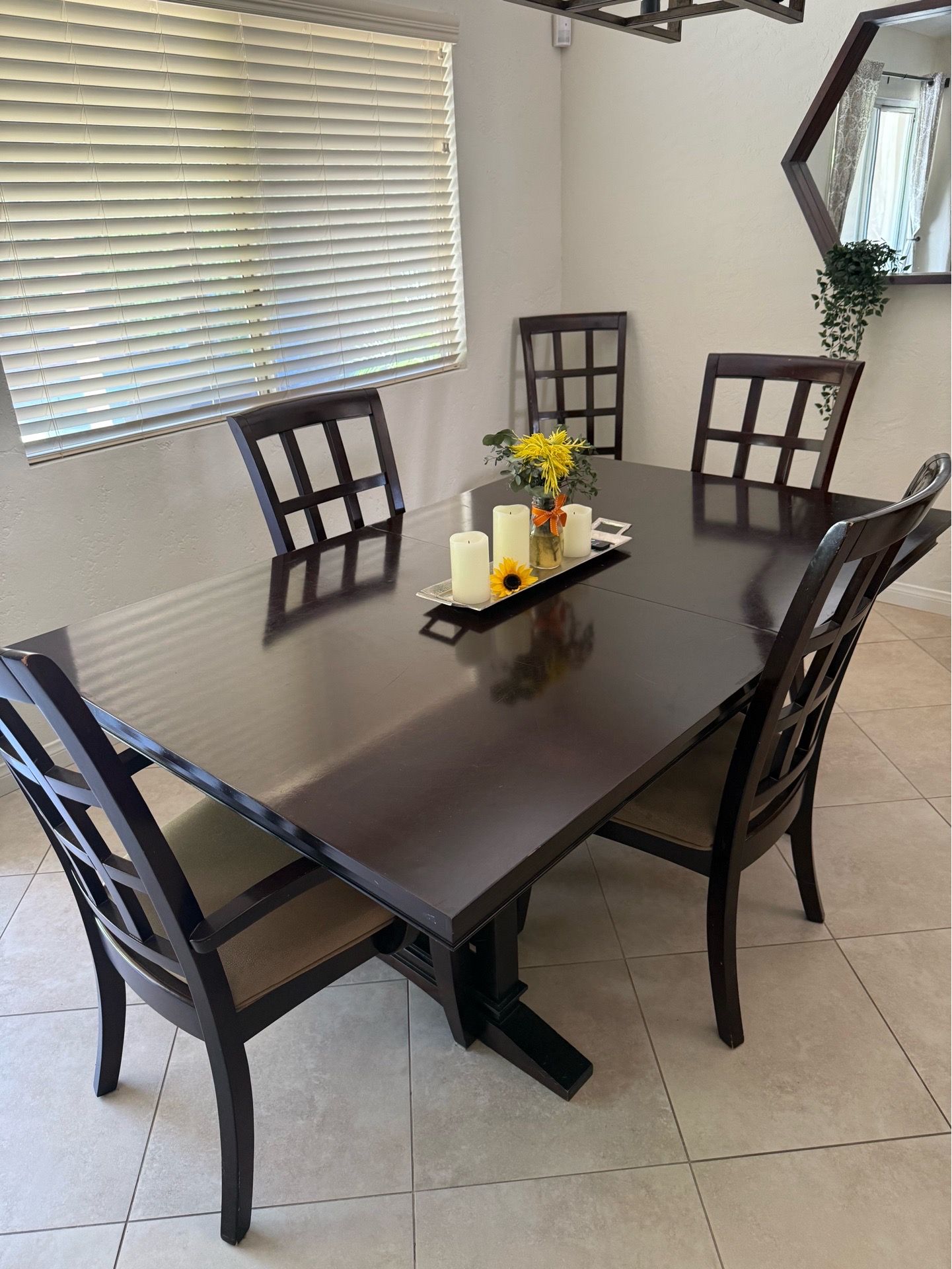 Dining Table Set