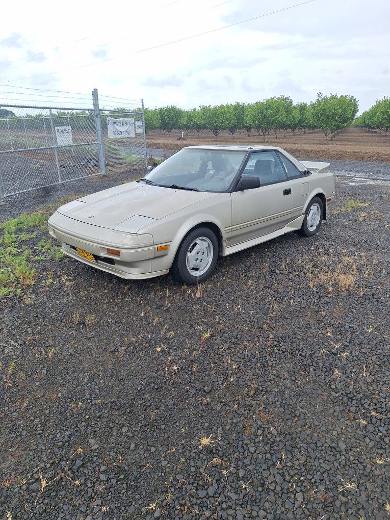 1986 Toyota MR2