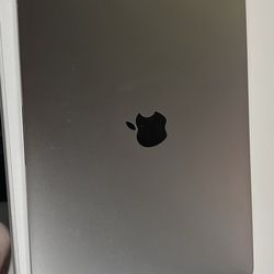 2017 MacBook Pro Core i5 13inch Touch