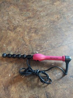 REVLON BALL STYLING CURLING IRON