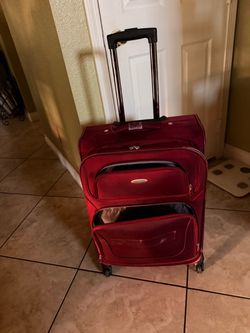 Suitcase 🧳