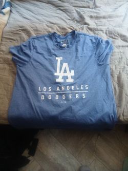 XL L:A Dodger shirt