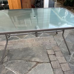 Glass patio table with Six Chairs 