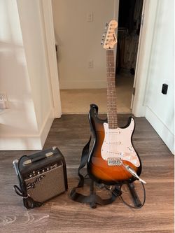 Squier Stratocaster Electric Guitar Starter Pack (Sunburst)