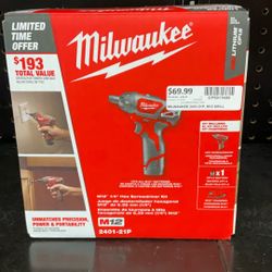 Milwaukee M12 1/4" Drill Set New In Box 