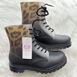 Sugar Womens Boots 7 Leopard Print Lace -Up Combat Rain Boots New