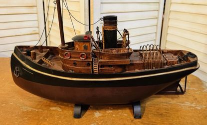 Danube VI London Tugboat Model of Famous Thames River Tugs.