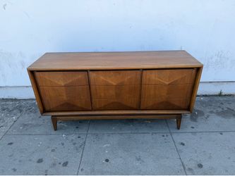 Mid century “Diamond” Long dresser by United.