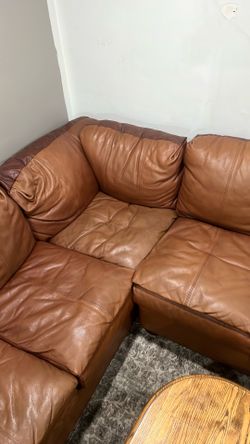Leather 6-7 seater sofa