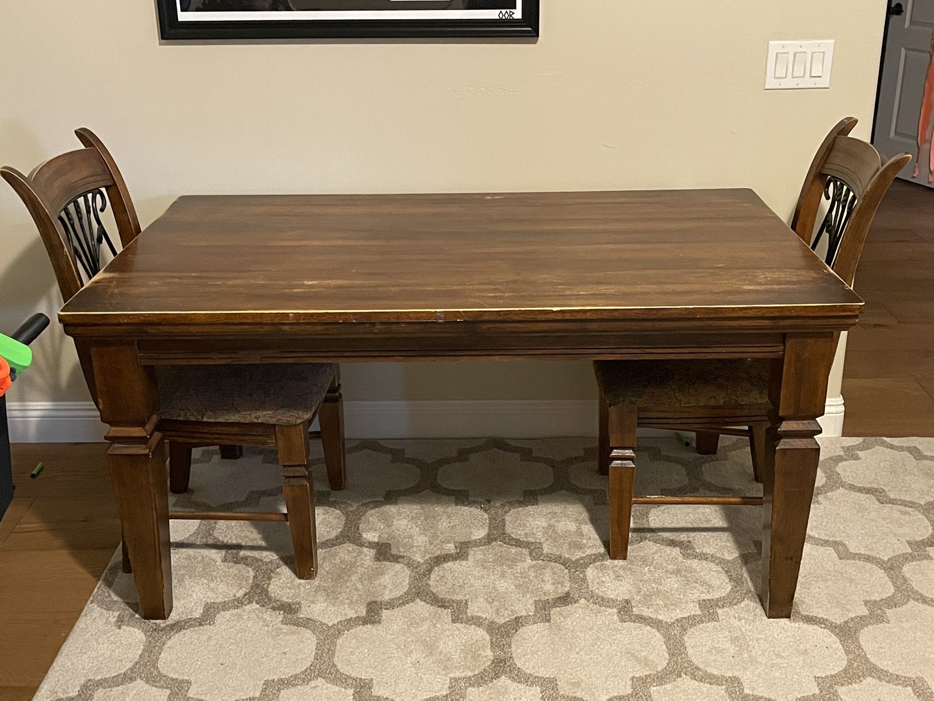 Solid Wood Dining/Breakfast Table