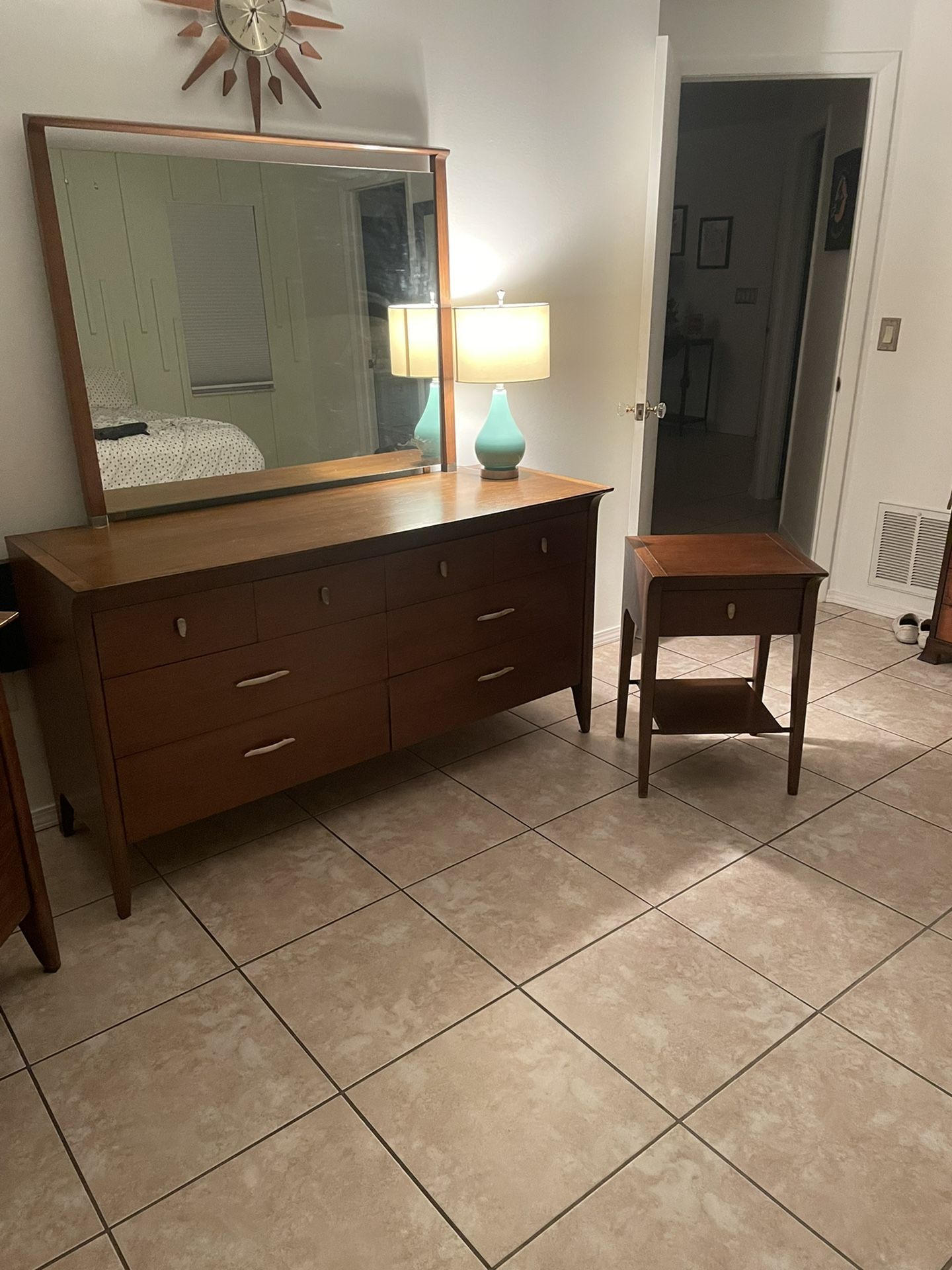Vintage Mid Century Drexel Profile Dresser Set