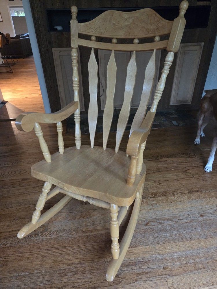 Wood Rocking Chair