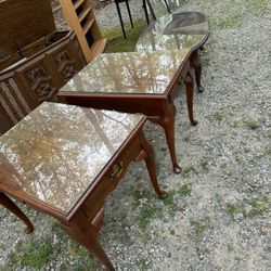 Bassett Queen Anne Tables