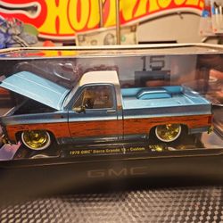 M2 Machines Chase 1976 Gmc Sierra Grande Squarebody Truck 