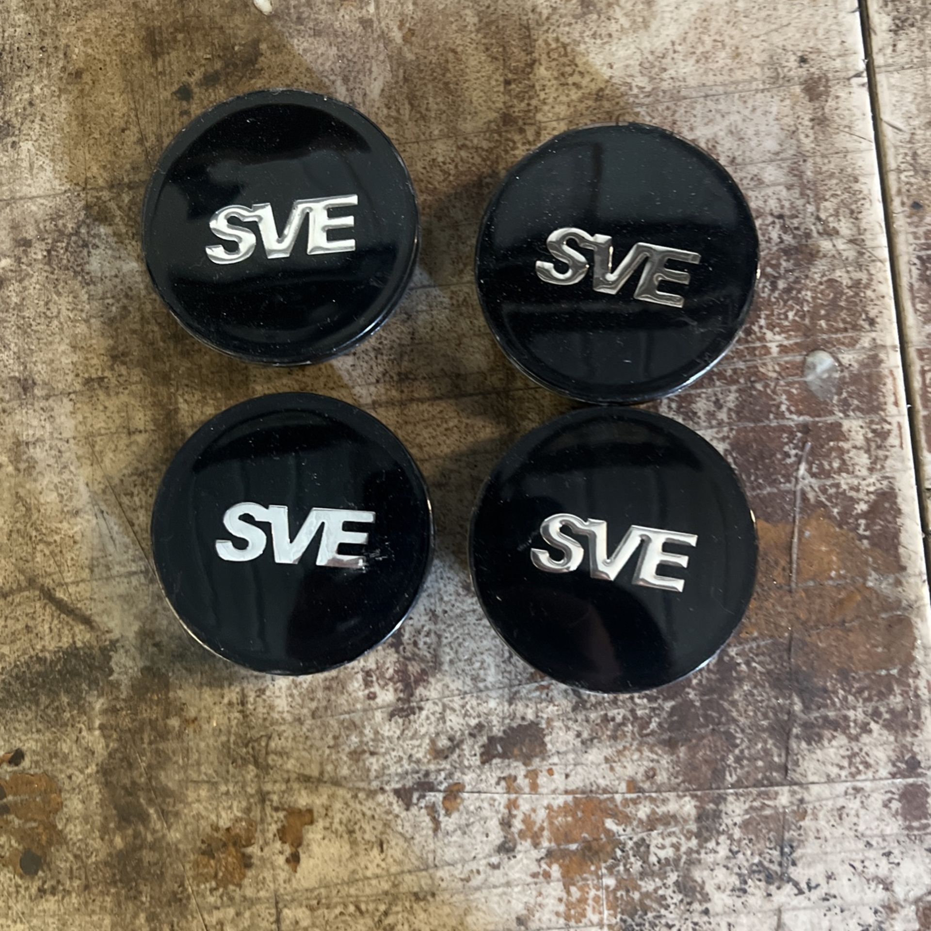 Sve Mustang Center Caps
