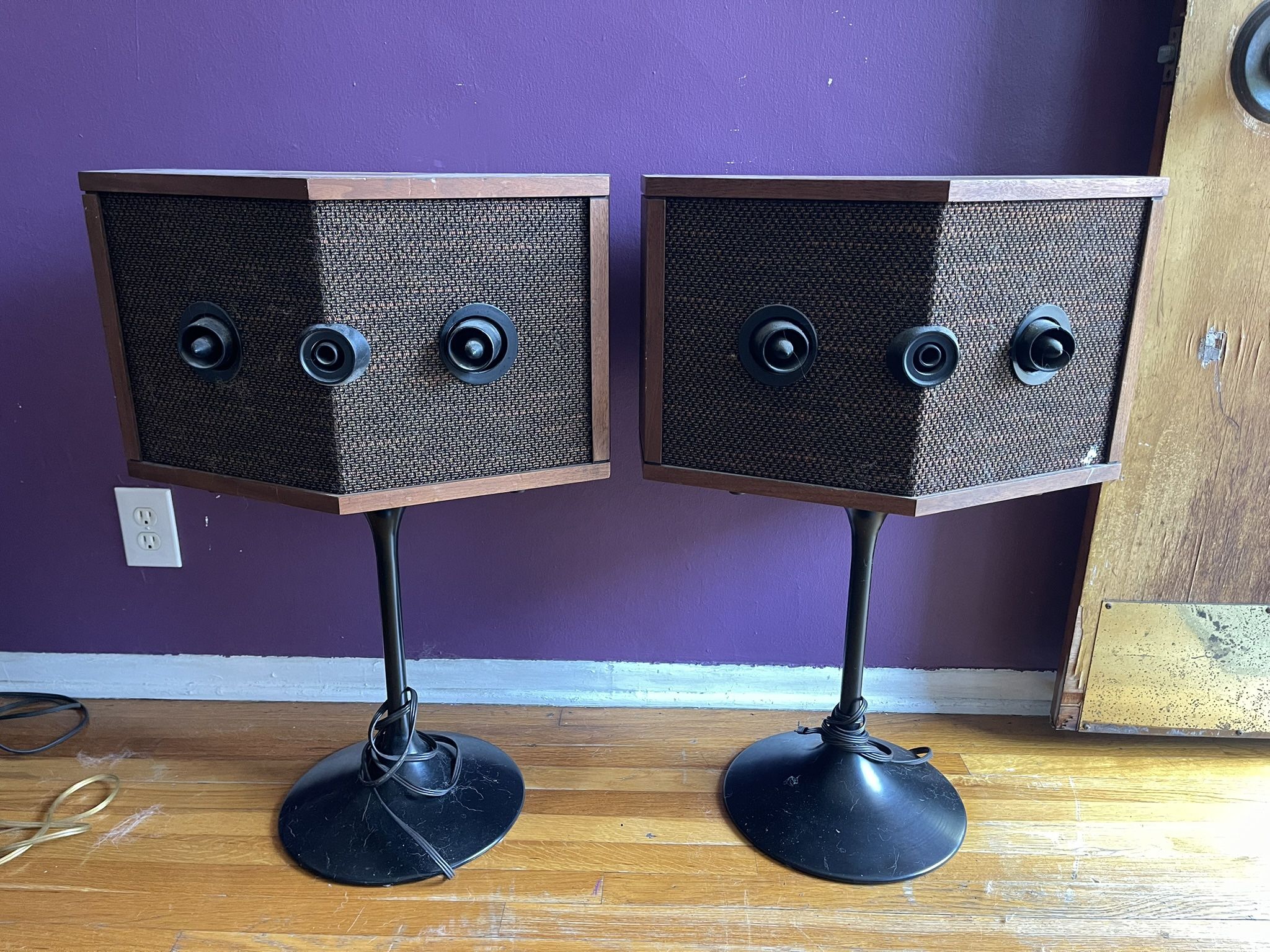 Bose Record Player Speakers 901 Series iv And Sony Audio/Video