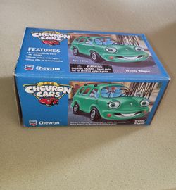 WENDY WAGON CHEVRON TOY