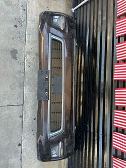 2015-2017 Infiniti Qx80 Front Bumper Oem