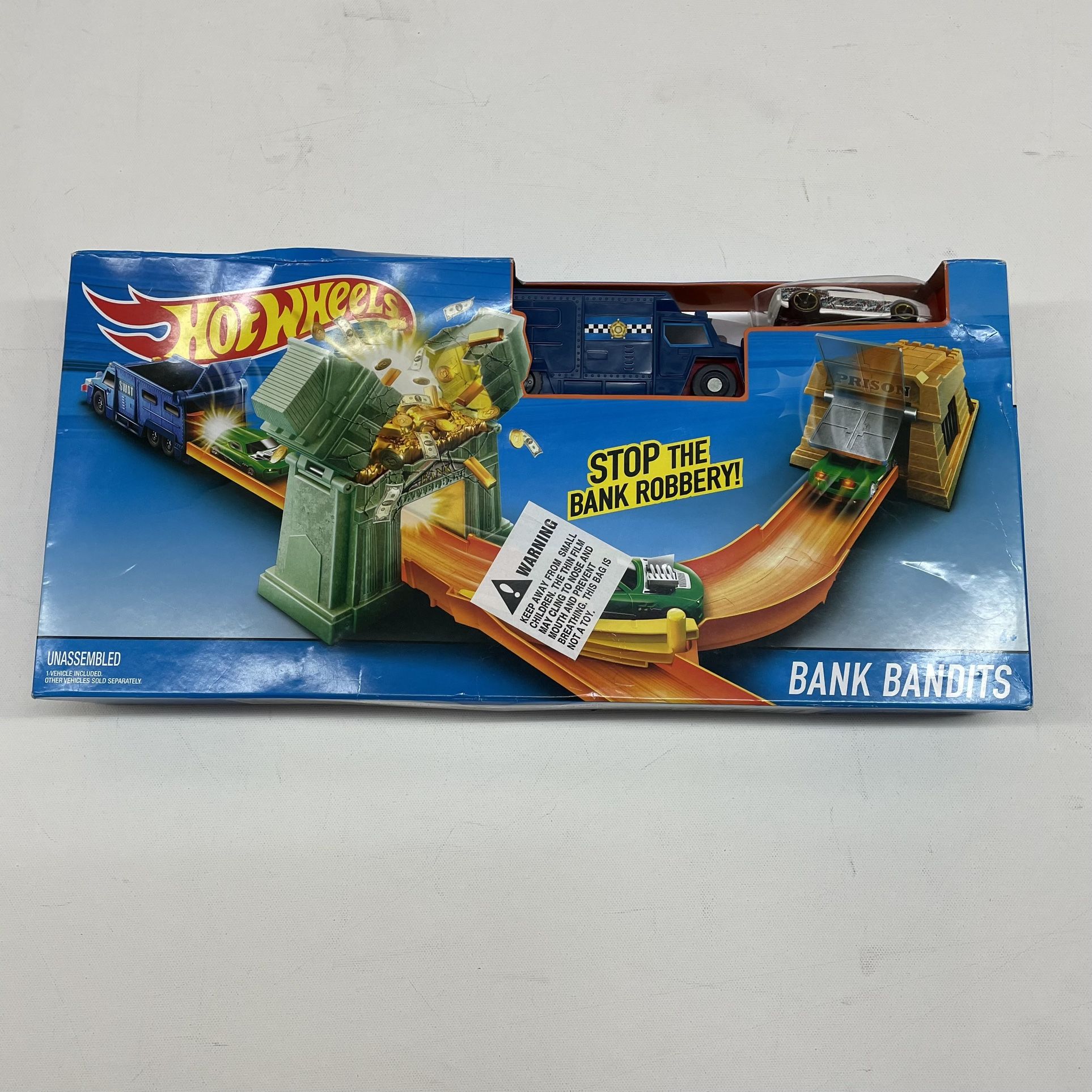 Hot Wheels Bank Bandits Action Track Set – SWAT Launch Truck + Car – New Sealed (2015)