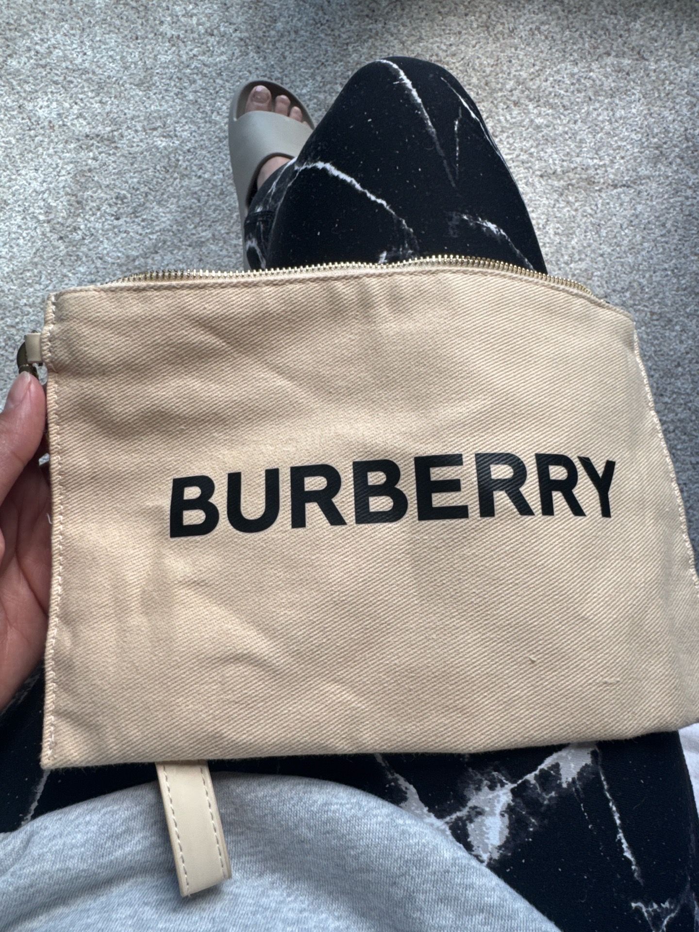 Wrislet toiletries bag/ make up pouch