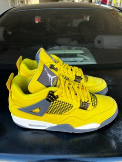 Jordan 4 Lightning