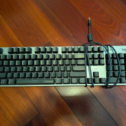 Logitech Wired Keyboard (Clicky)