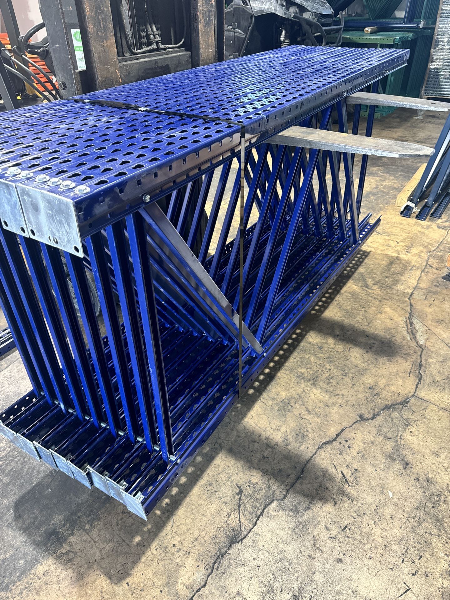 Upright Teardrop 8’ft Like New 