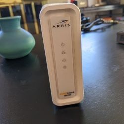 Modem; ARRIS Surfboard SB8200