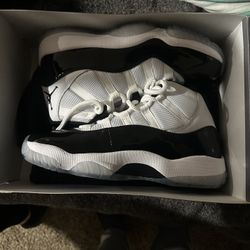 Jordan 11 Concord 