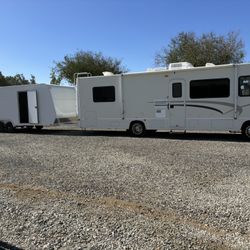 2004 30’ Hurricane 