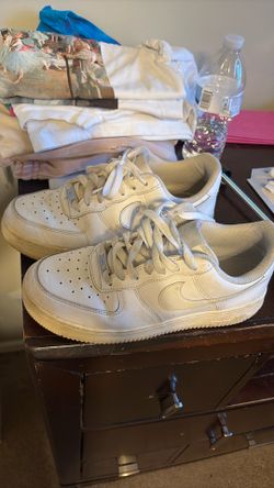 White Air Force 8.5 men