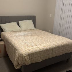 Full Size Bed Stand And Mattress