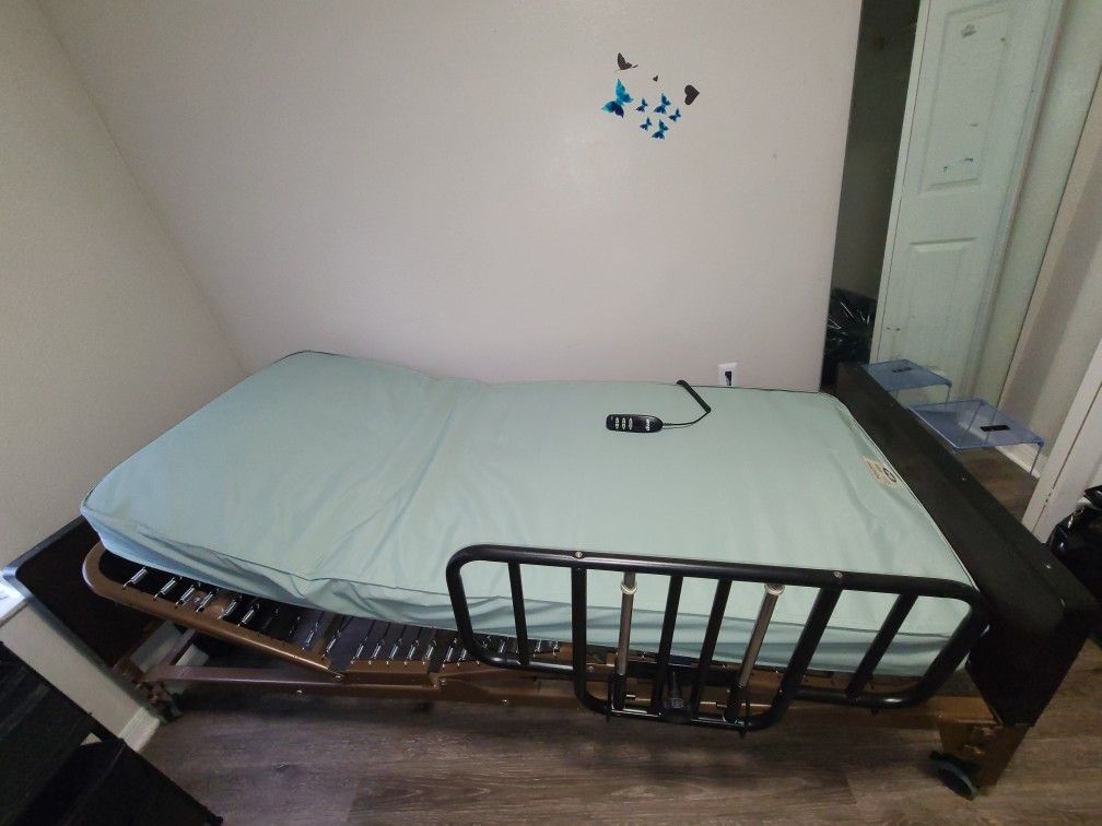 Adjustble electric Twin bed-Moving sale - Orlando ‼️
