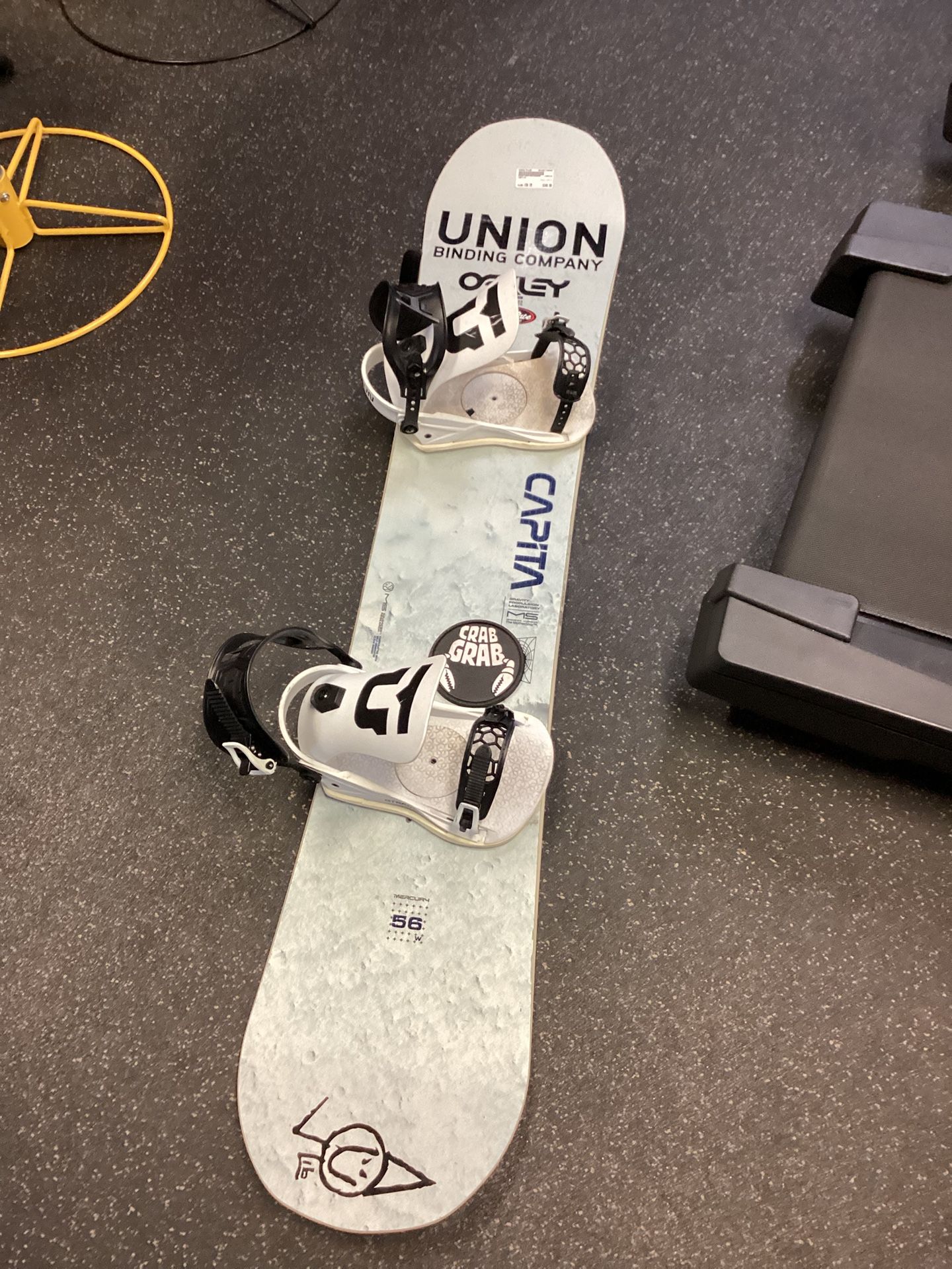 CAPITA 156 Wide Snowboard With Union Bindings