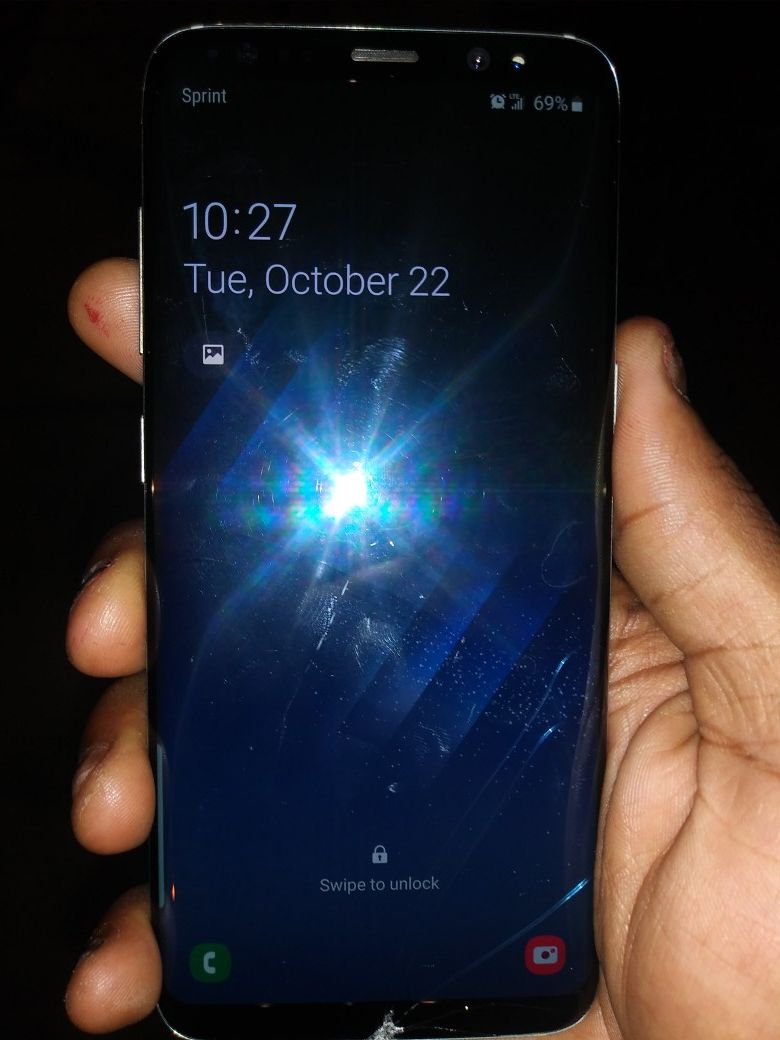 Locked Samsung Galaxy S8