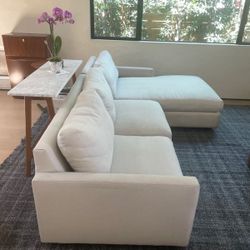 Sectional Sofa 