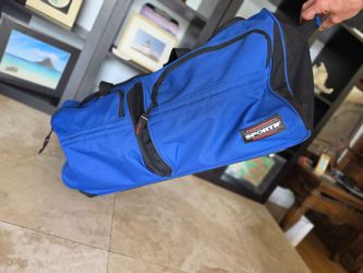 Sportif Performance EquipmentType: Rolling duffle gear bag / scuba or sports utility bagColor: Blue