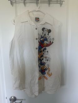 Vintage Early 1990's Donald & Friends Shirt - Jerry Leigh Sleeveless
