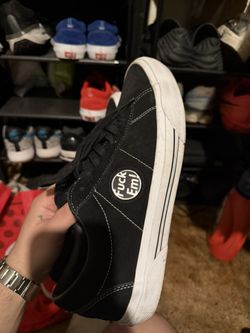 Supreme Vans 11.5M